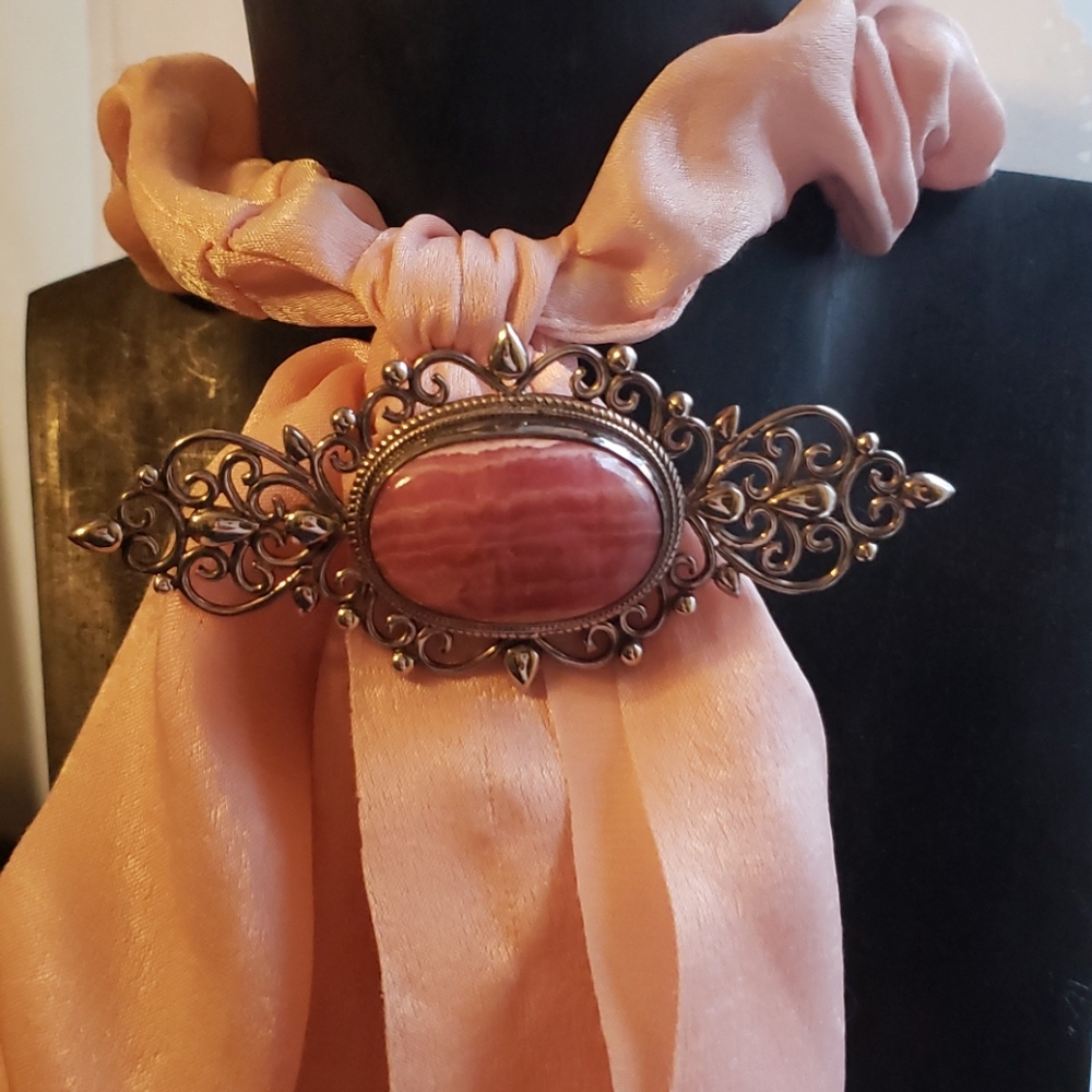 Silver Filigree Brooch - Picture 6 of 9